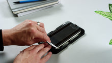 Laden Sie das Bild in den Galerie-Viewer, OtterBox Performance Plus Glass - antibakerieller Displayschutz aus gehärtetem Glas für Apple iPhone 12 / 12 Pro, transparent