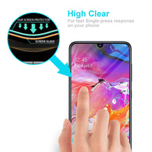 Laden Sie das Bild in den Galerie-Viewer, Cadorabo Panzerglasfolie für Samsung Galaxy A70 - Schutzfolie in KRISTALL KLAR - Gehärtet (Tempered) Displayschutz Glas in 9H Härte mit 3D Touch Kompatibilität